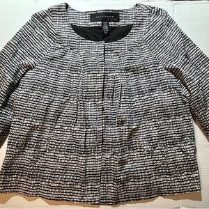 Apostrophe Monochrome Textured Top